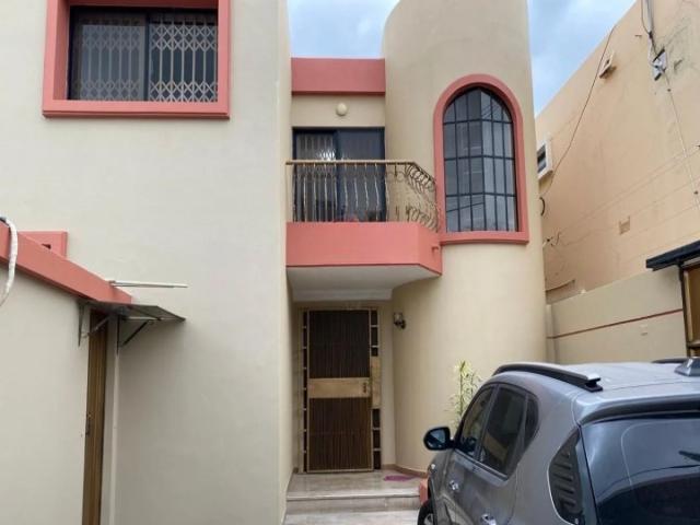 #1073 - Casas para Venta en Guayaquil - G - 1