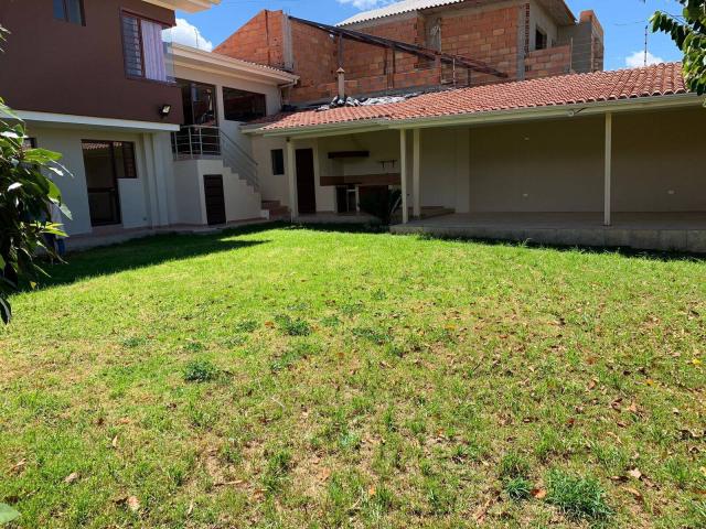 #1089 - Casas para Venta en Cuenca - A - 2