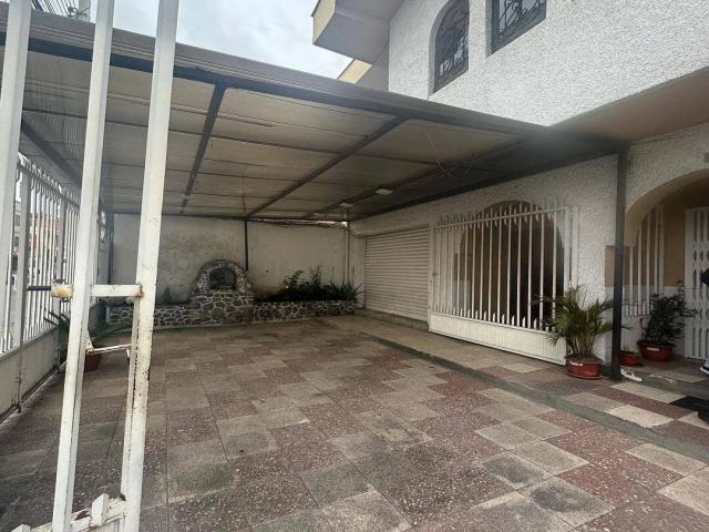 #1094 - Casas para Venta en Cuenca - A - 1